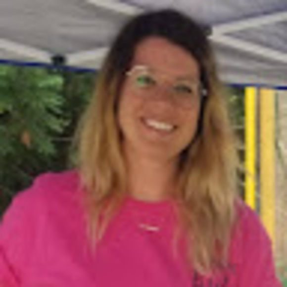 Meet your Posher, Brittani - Picture 1 of 1